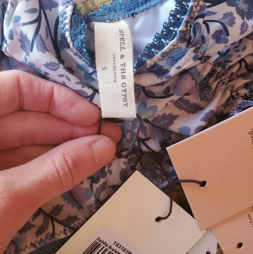 SOLD. Spell & Gypsy Dahlia Bloomer/Bra Set Sz Sm - Picture 8 of 8